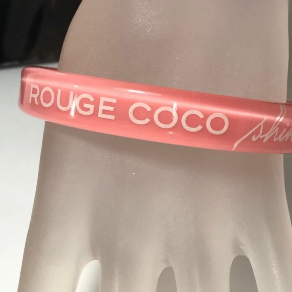 Authentic CHANEL Bangle Rouge Coco Shine Bracelet - Picture 1 of 5